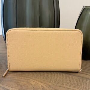 Thirty-One All About the Benjamins Wallet — Warm Sand Smooth Pebble